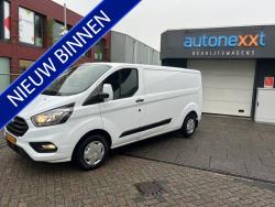 Ford Transit Custom 300 2.0 TDCI L2H1 Trend AIRCO I PDC I 3-ZITS I 1e EIGENAAR I COMPLETE ONDERHOUDSHISTORIE Ford Transit Custom 300 2.0 TDCI L2H1 Trend AIRCO I PDC I 3-ZITS I 1e EIGENAAR I COMPLETE ONDERHOUDSHISTORIE