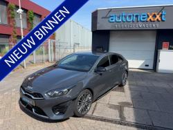 Kia ProCeed 1.5 T-GDi GT-PlusLine AUT I NAV I PDC I TREKHAAK I LEDRE / ALCANTARA INTERIEUR I 1e EIGENAAR I COMPLETE ONDERHOUDSHISTORIE Kia ProCeed 1.5 T-GDi GT-PlusLine AUT I NAV I PDC I TREKHAAK I LEDRE / ALCANTARA INTERIEUR I 1e EIGENAAR I COMPLETE ONDERHOUDSHISTORIE