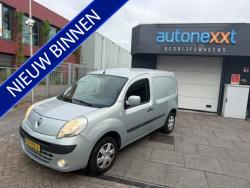 Renault Kangoo Express 1.5 dCi 85 Super Confort ELEKTRISCHE RAMEN EN SPIEGELS I LAGE KILOMETERS I NETTE BUS Renault Kangoo Express 1.5 dCi 85 Super Confort ELEKTRISCHE RAMEN EN SPIEGELS I LAGE KILOMETERS I NETTE BUS